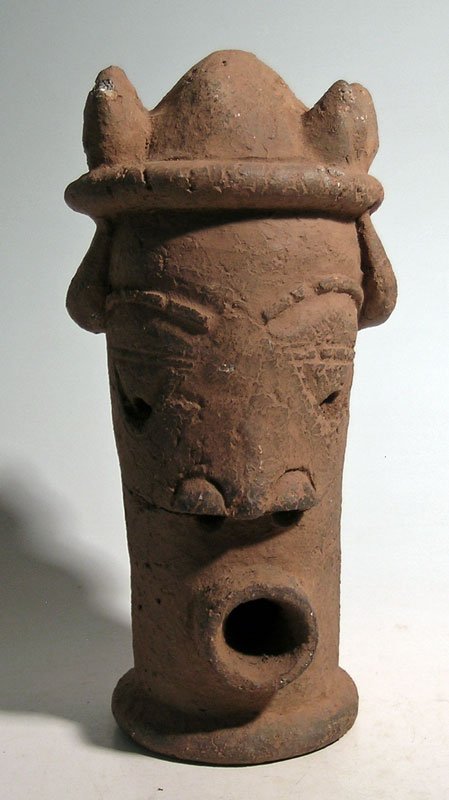 A fine Nok culture terracotta head from Nigeria (1 of 4)