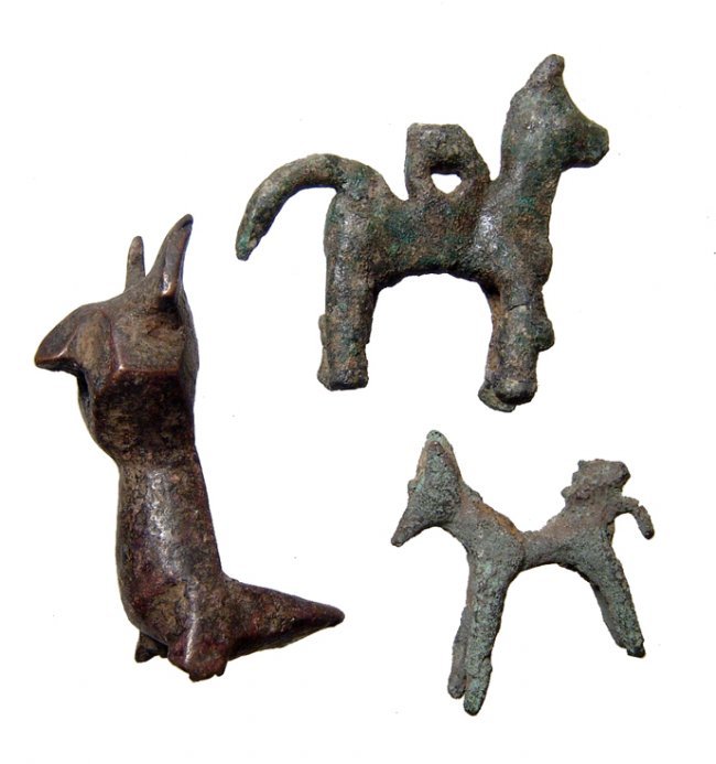 A group of Near Eastern bronze animals (1 of 2)