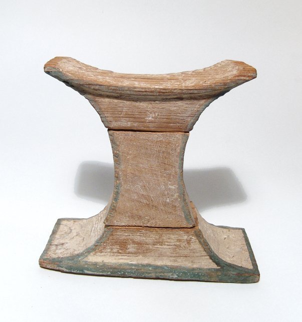 A nice Egyptian wood headrest, 3rd Intermediate Period (1 of 4)