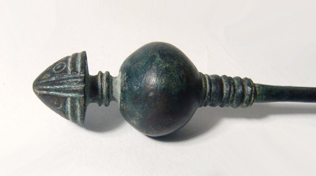 A large Near Eastern bronze cloak pin (1 of 2)