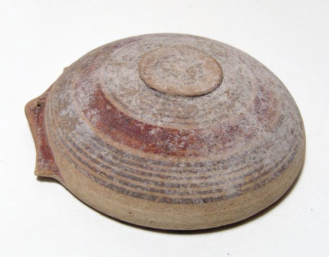 A small Cypriot shallow dish, Cypro-Archaic (1 of 3)