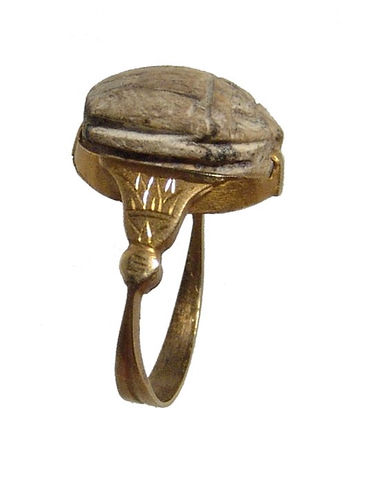 Egyptian scarab set in an antique 18k gold ring (1 of 3)