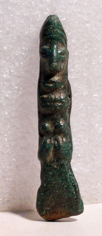 Excellent Inca copper amulet from northern Ecuador (1 of 2)
