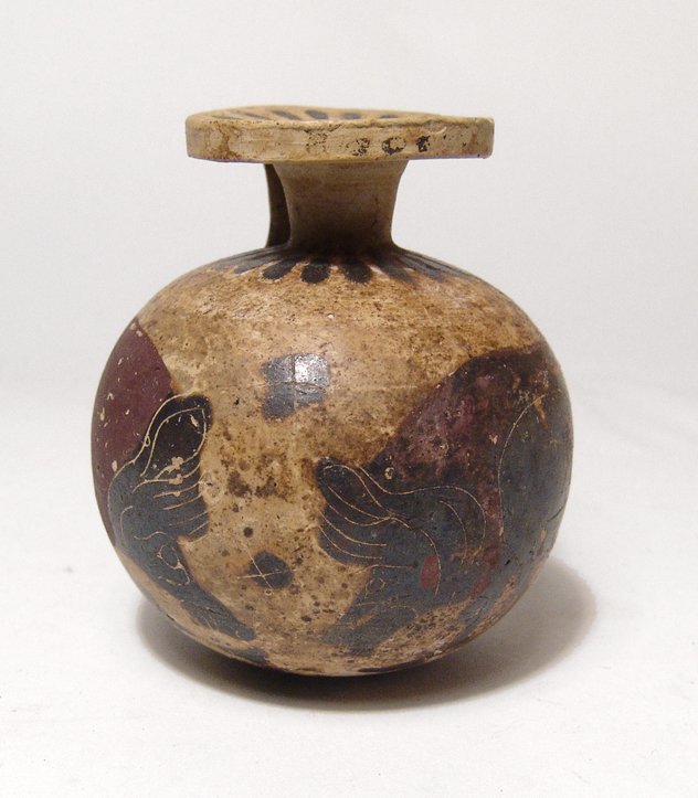 A Corinthian aryballos depicting two boars (1 of 7)