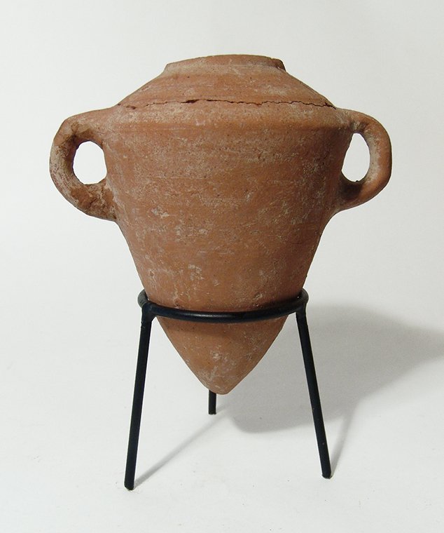 An Iron Age ceramic amphora, Holy Land (1 of 5)