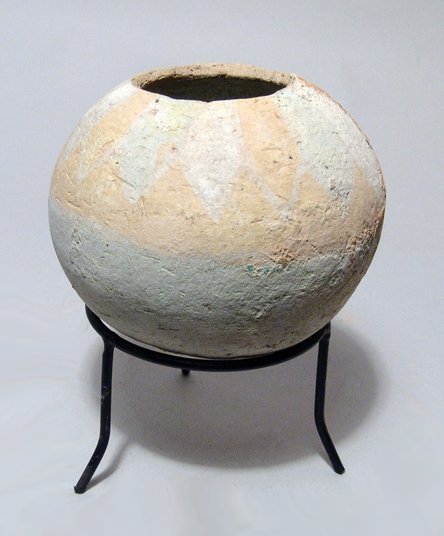 An Achaemenid spherical frit jar, Azerbaijan (1 of 5)