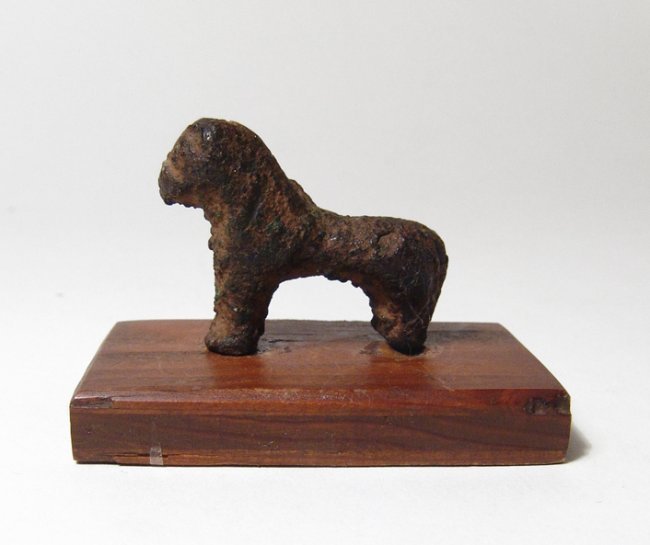 A Near Eastern bronze bull (1 of 2)