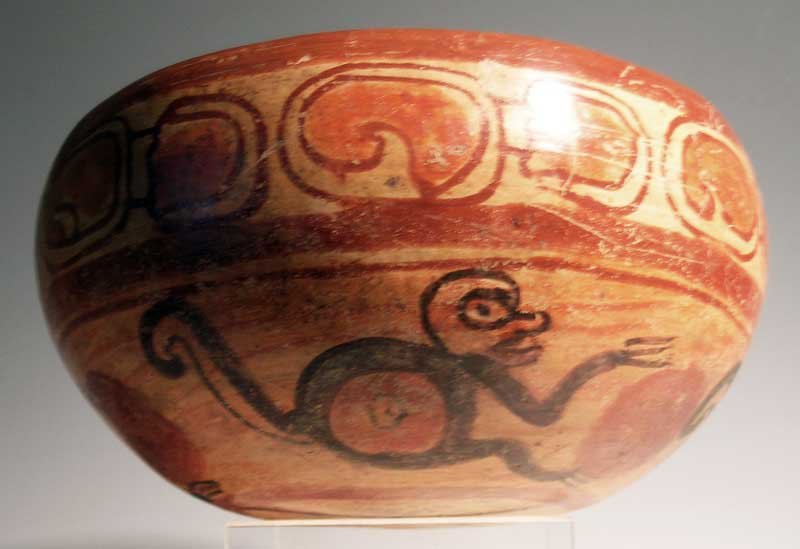 Large Maya polychrome bowl from El Salvador (1 of 3)