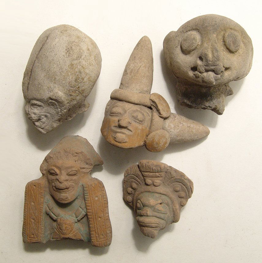 5 Jamacoaque and La Tolita-Tumaco ceramic heads (1 of 5)