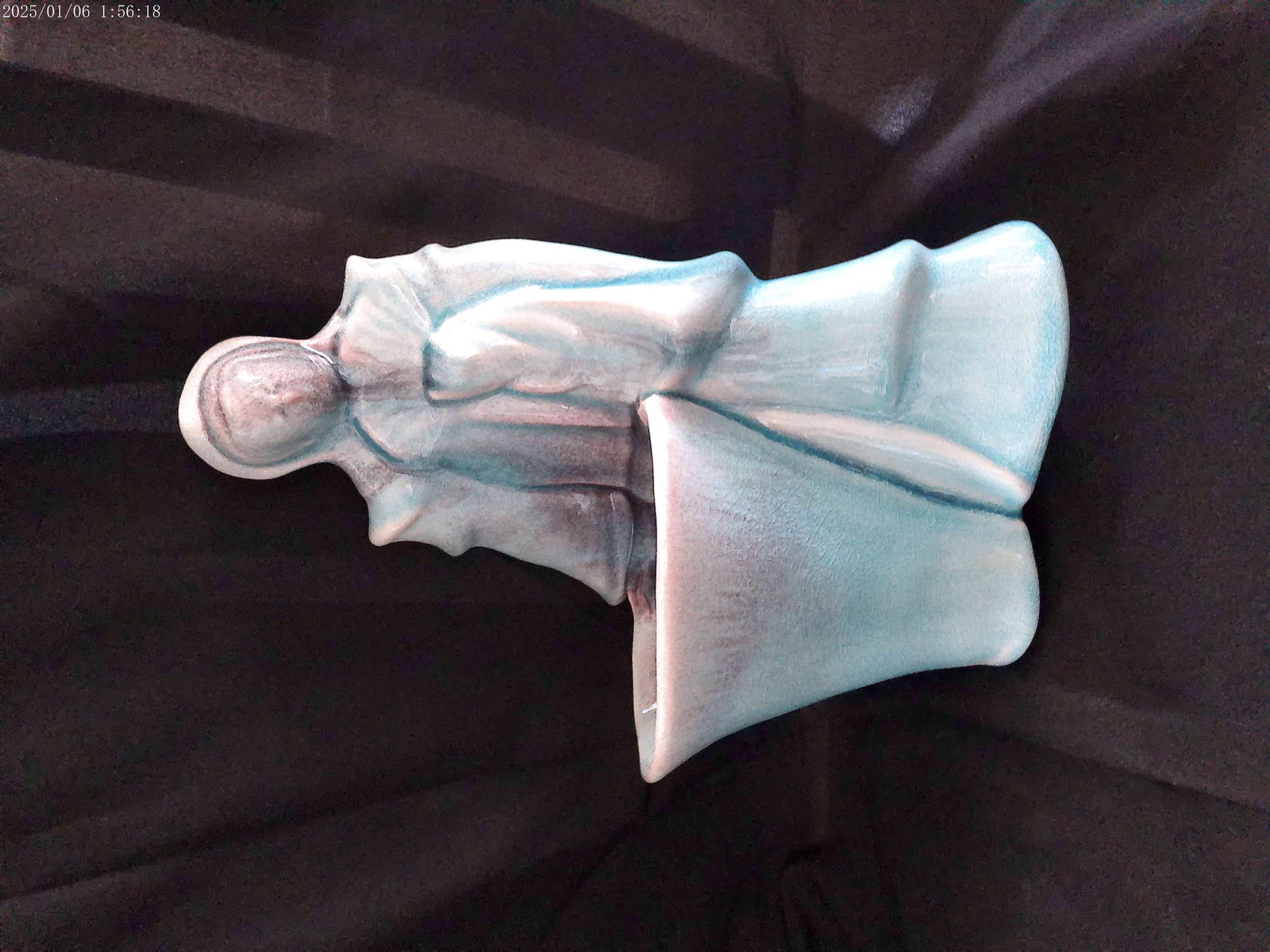 Ceramic figurine