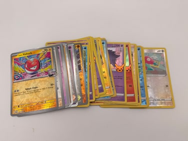 Lot of 30 Holographic Pokémon Cards