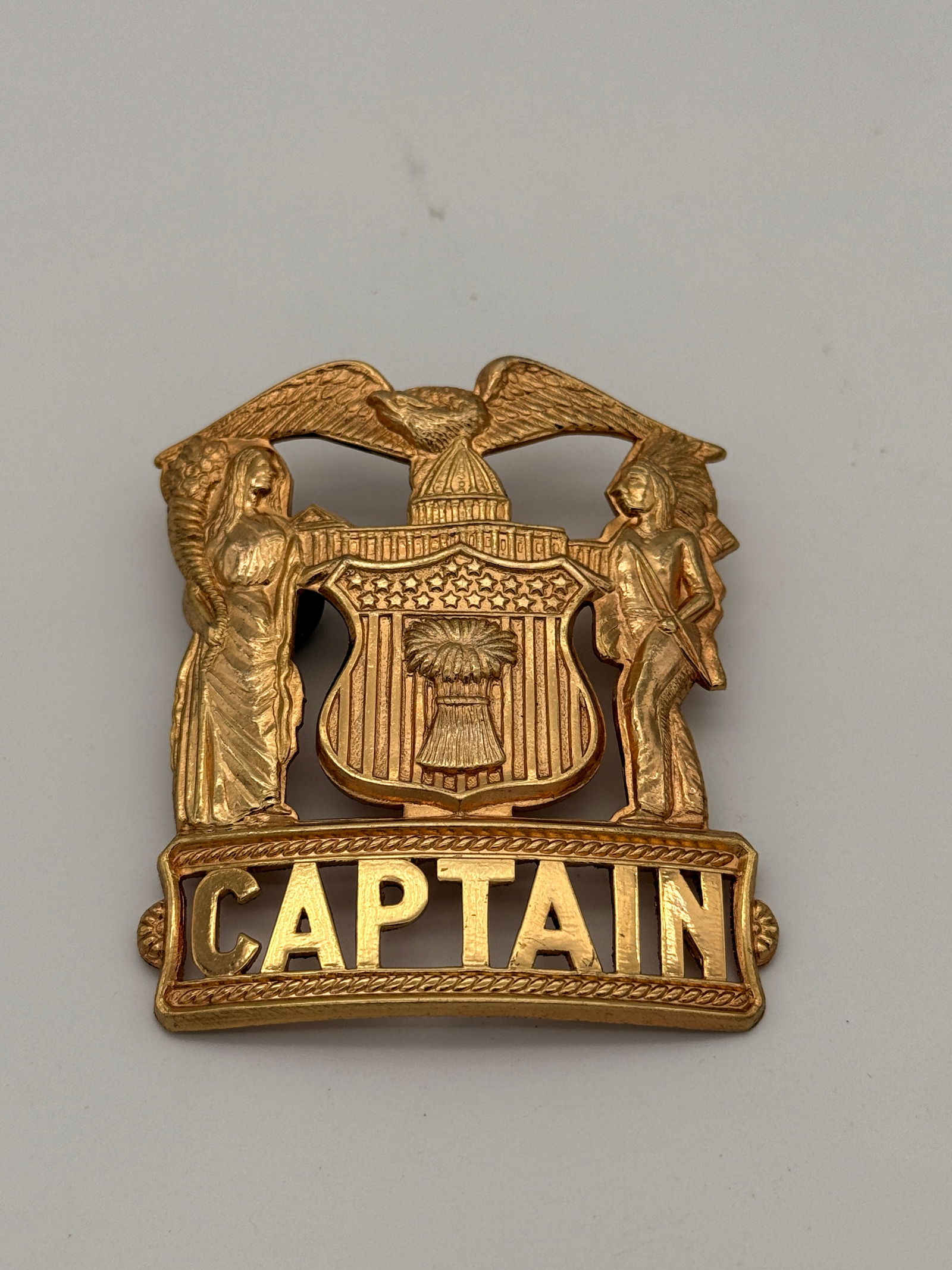 Obsolete Illinois Police CAPTAIN Hat Badge