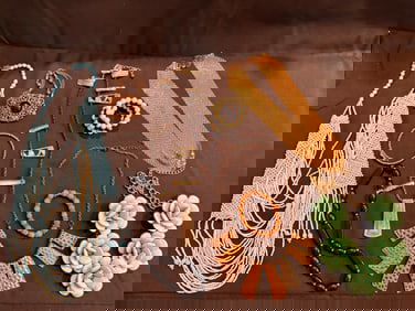 Vintage & Modern Costume Jewelry Lot (10)