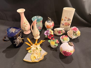 Mixed Floral Porcelain Decor & Vanity Lot