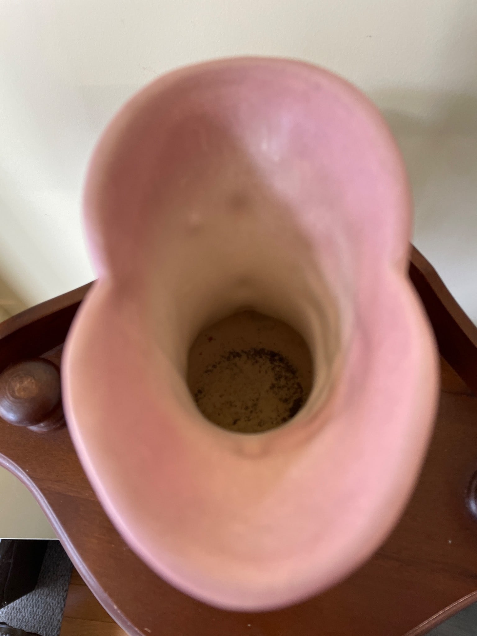 Hull Art USA S2-6 1/2" Two-Handled Pottery Vase - 5