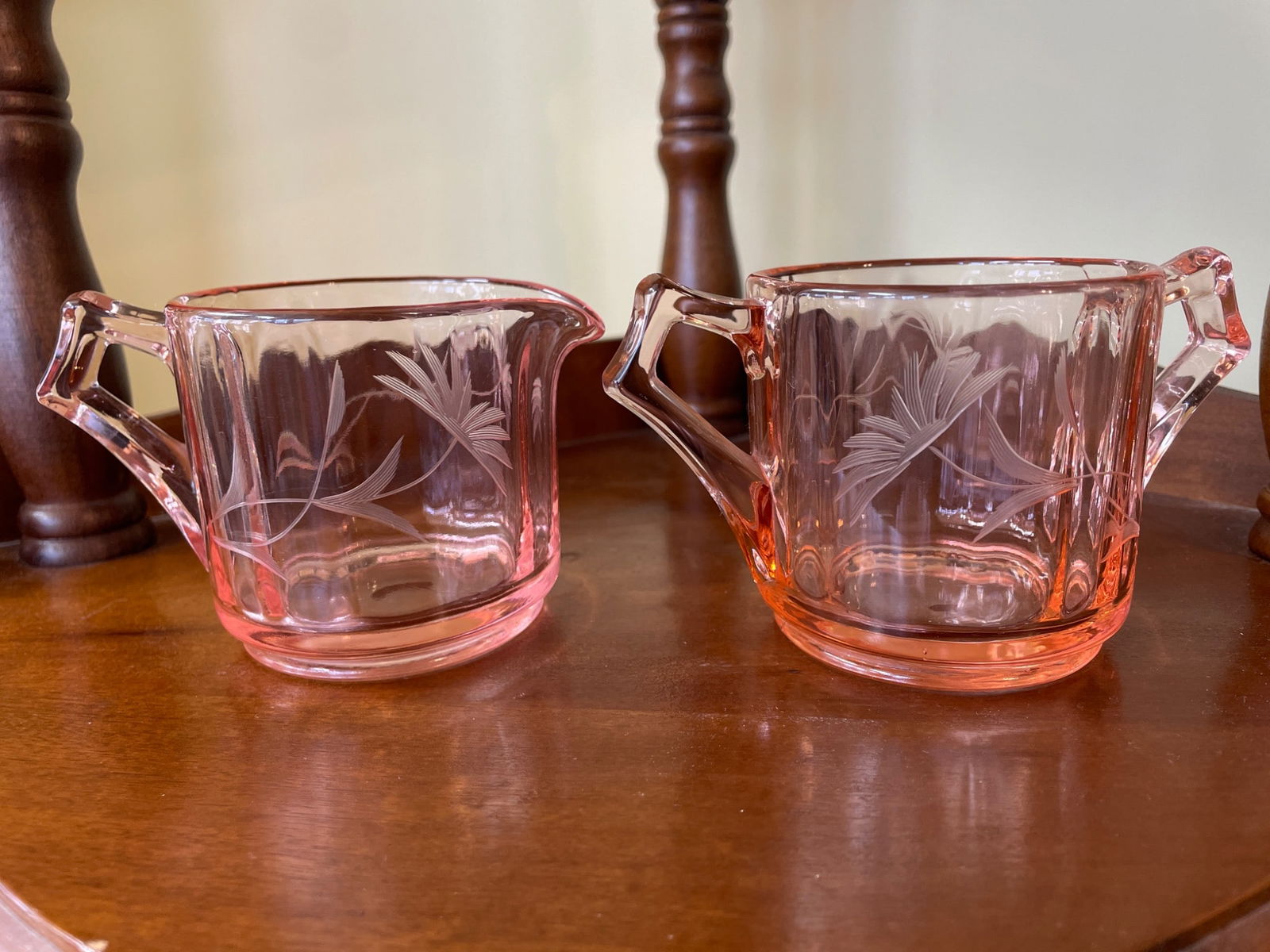 Depression Glass Pink Creamer and Sugar Set with Tray - 5