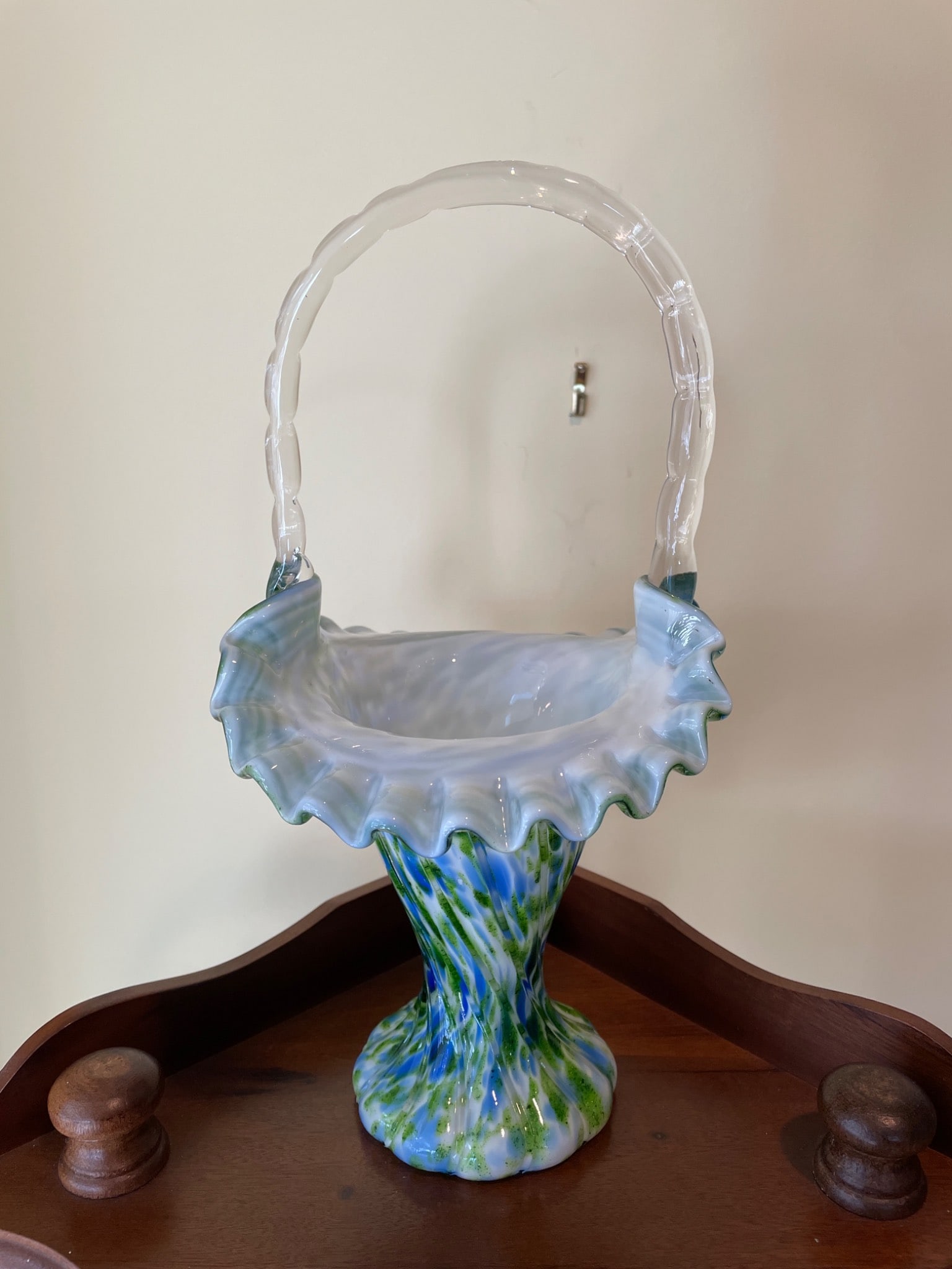 Handcrafted Blown Glass Basket with Ruffled Rim and Twisted Clear Handle - 5