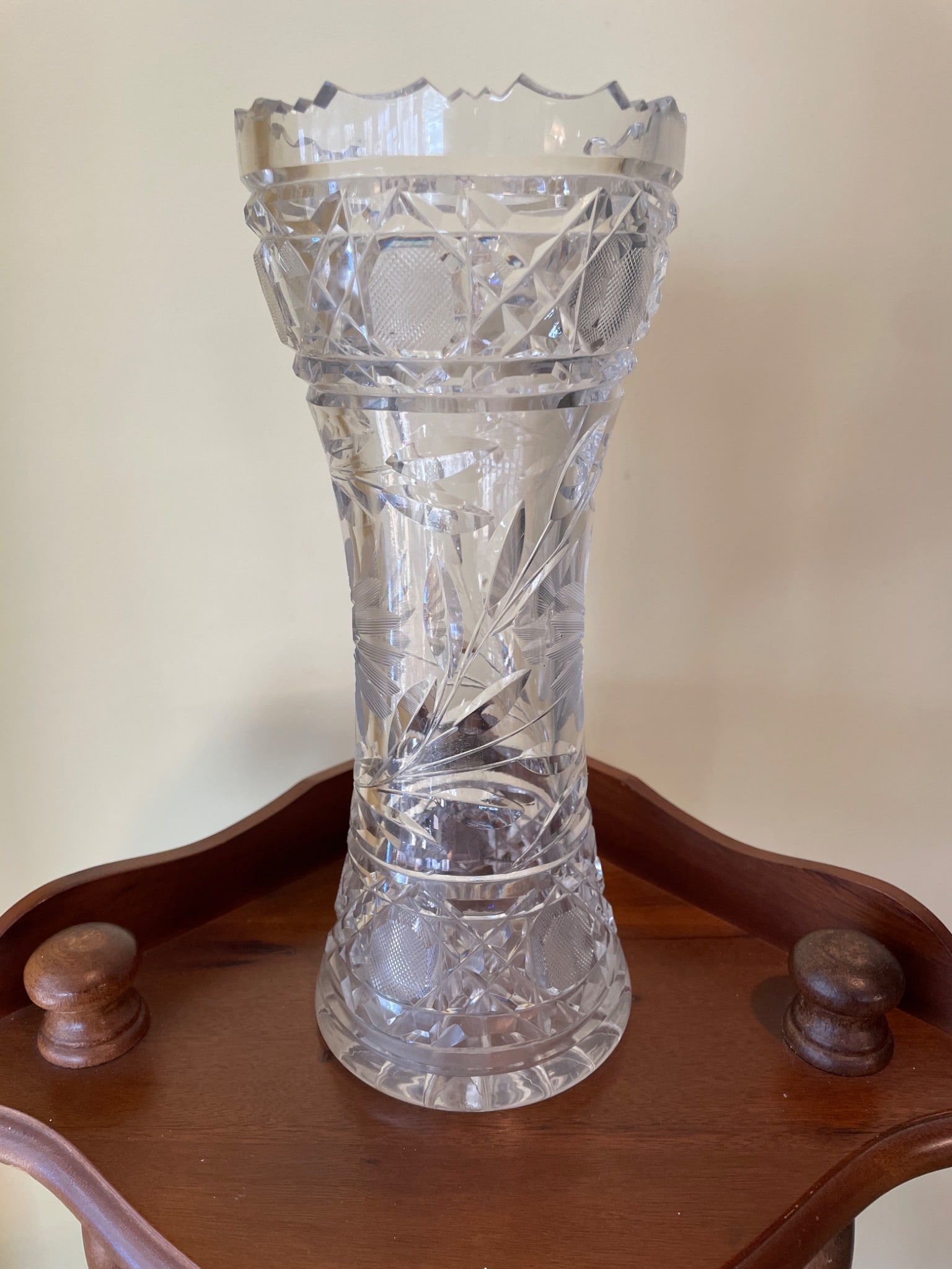 Cut Glass Crystal Vase with Scalloped Rim, 11 Inches - 3