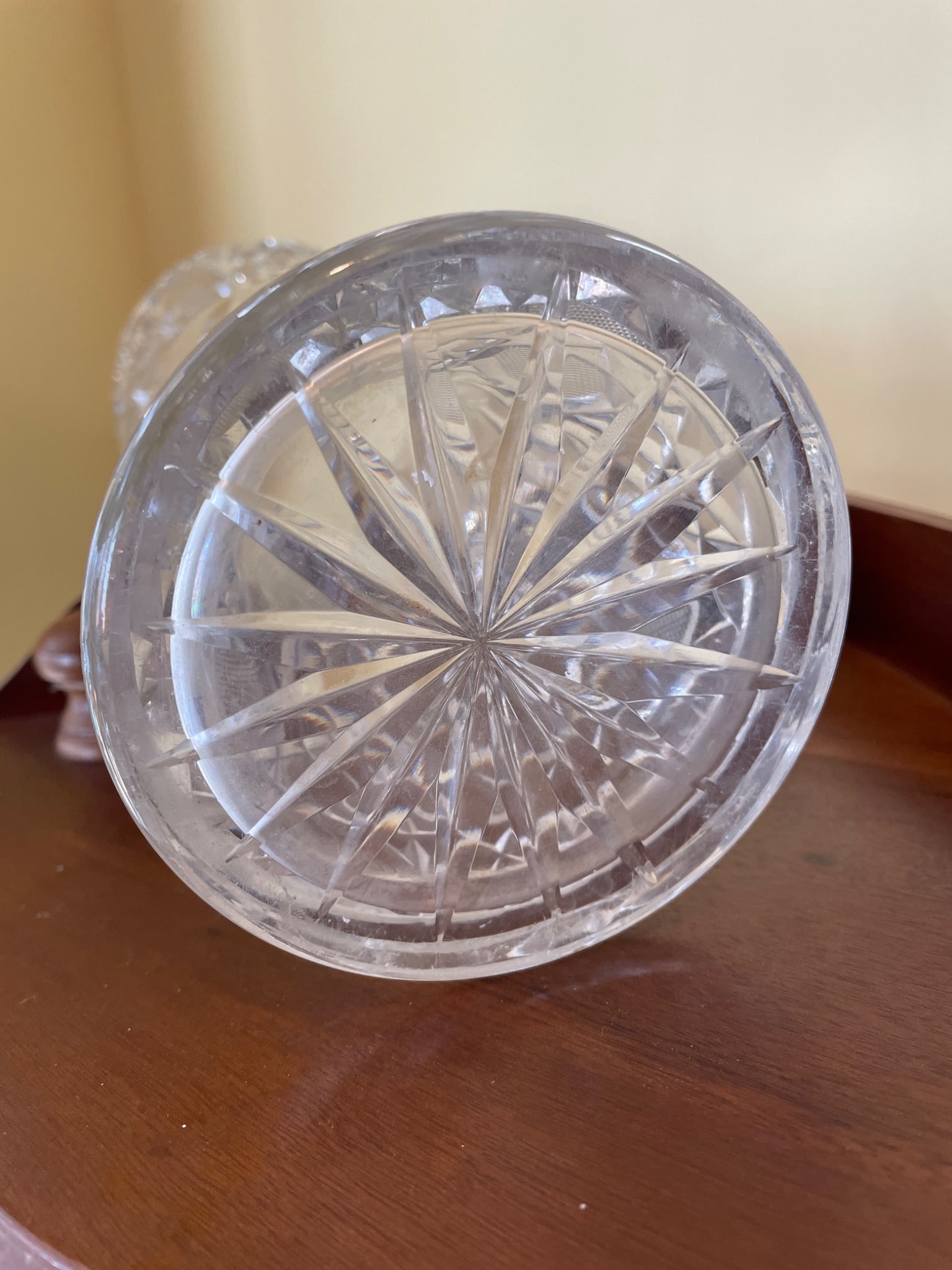 Cut Glass Crystal Vase with Scalloped Rim, 11 Inches - 4