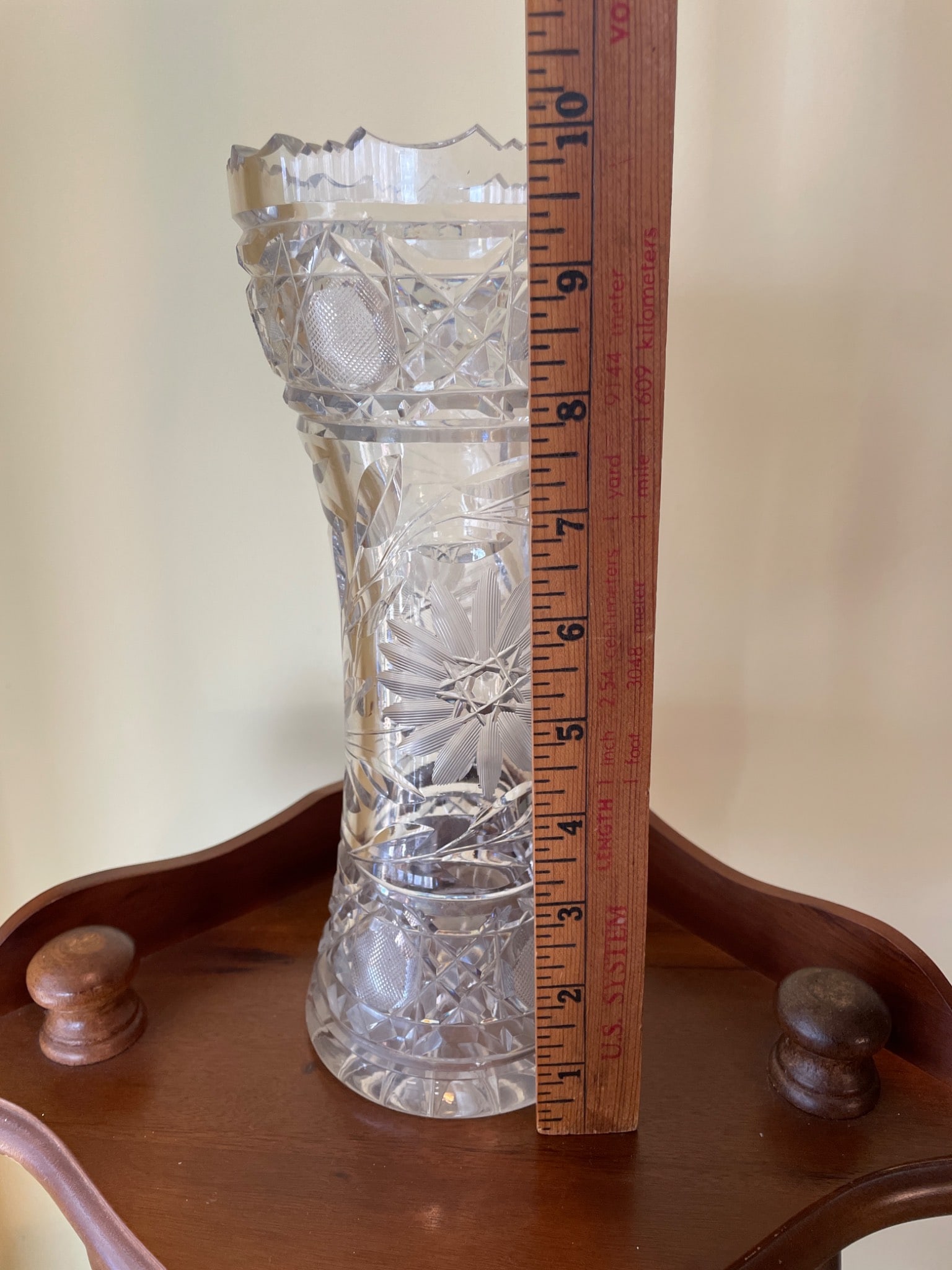 Cut Glass Crystal Vase with Scalloped Rim, 11 Inches - 5