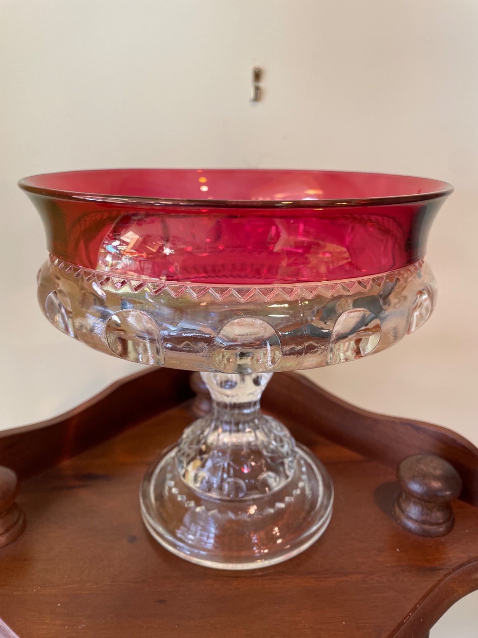Ruby-Trimmed Glass Pedestal Bowl With Pressed Design - 3
