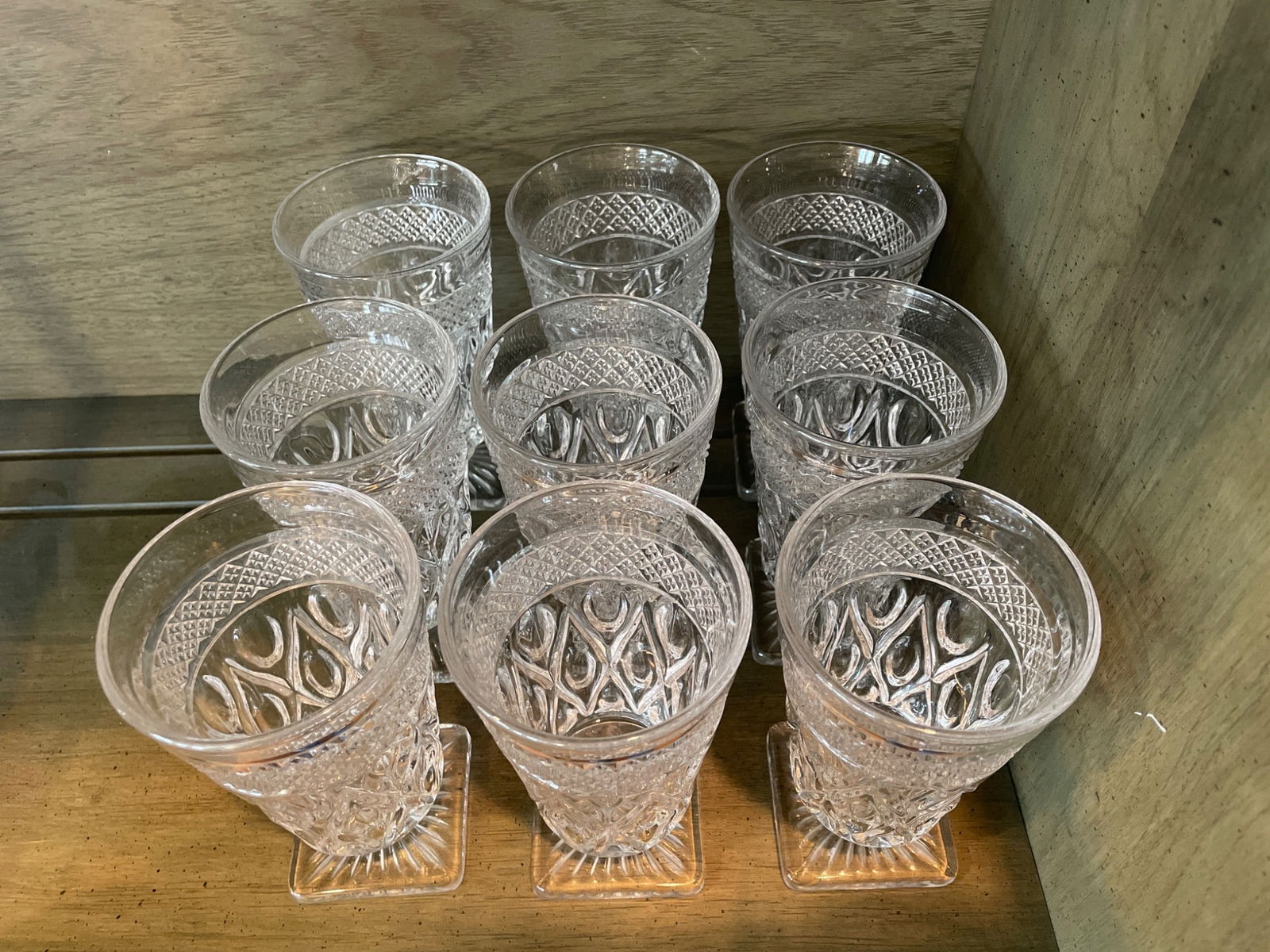 10 Pressed Glass Goblets with Diamond and Swirl Patterns - 3