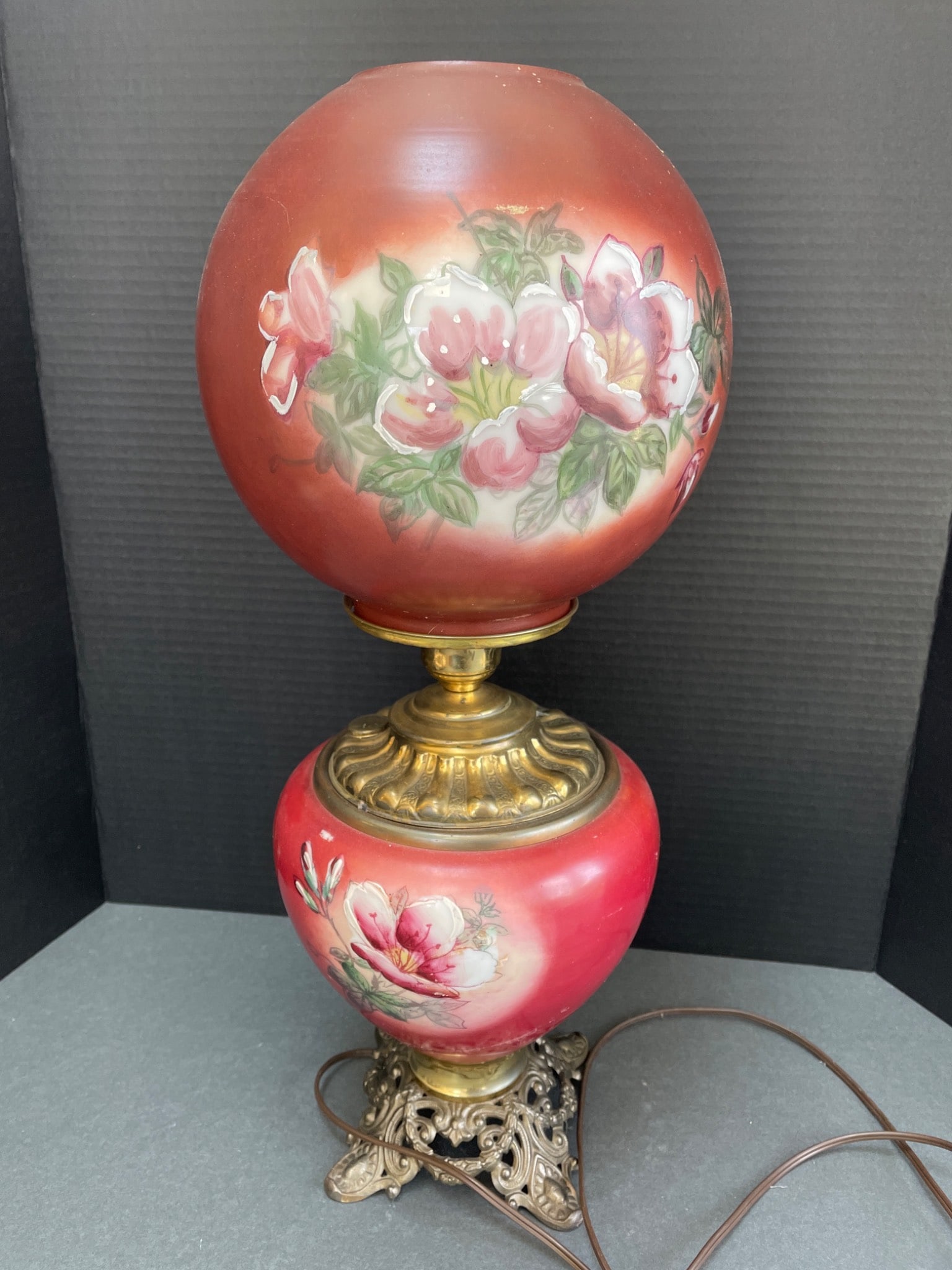 Electric Lamp With Hand-Painted Floral Design and Ornate Metal Base - 3