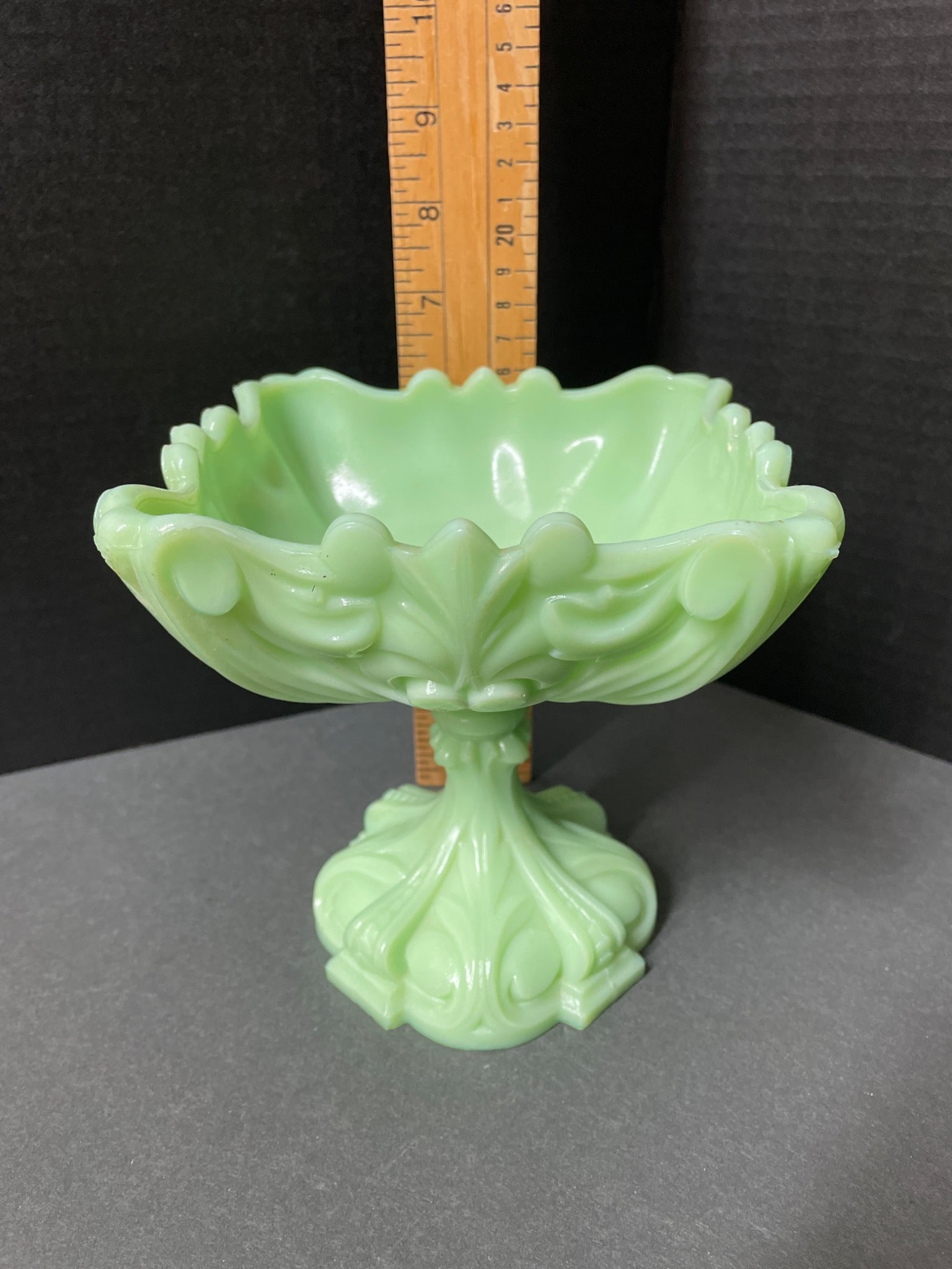 Green Glass Pedestal Dish with Decorative Scalloped Design - 4