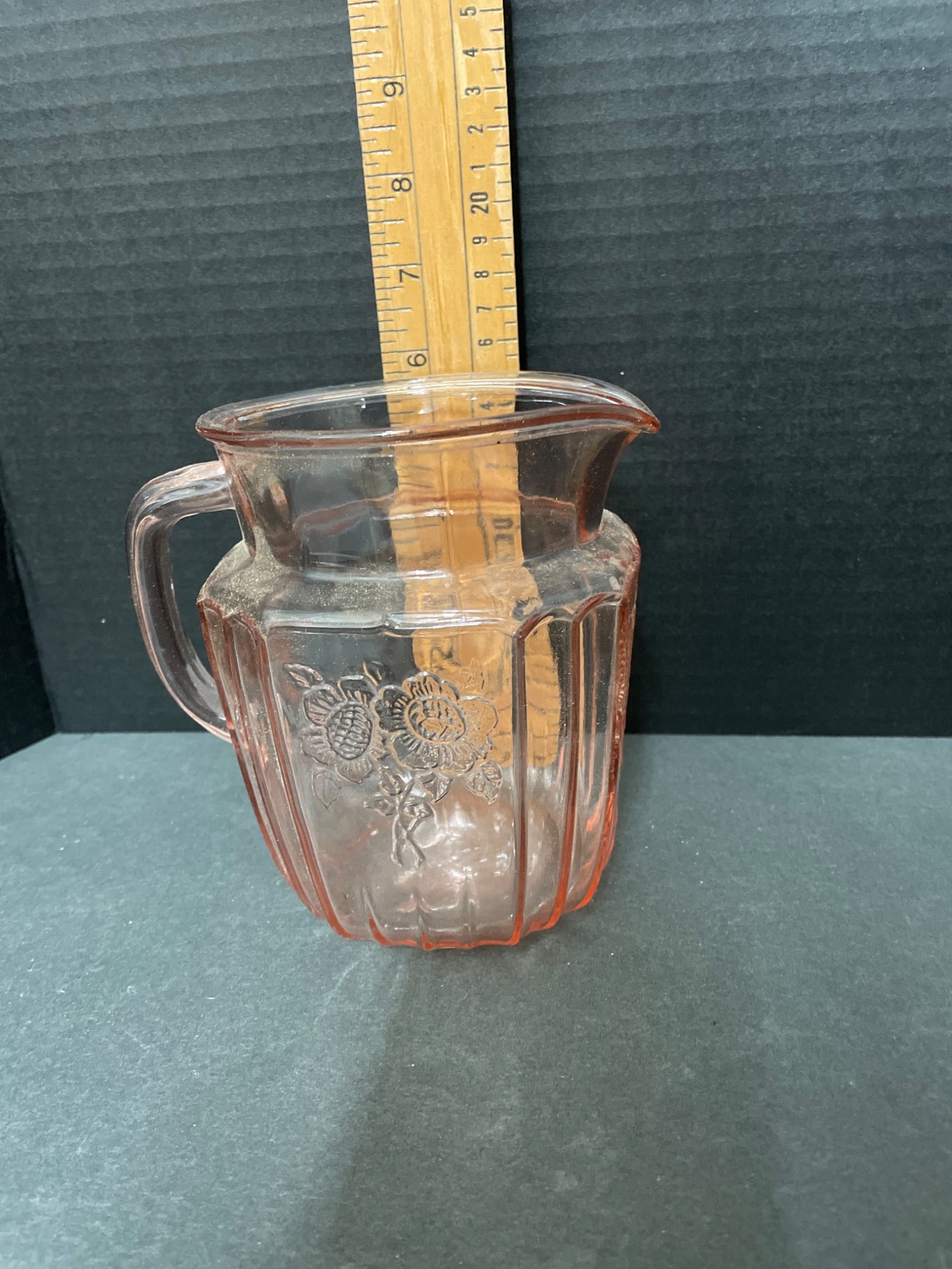 Pink Depression Glass Pitcher and Set of 5 Sherbet Glasses - 4
