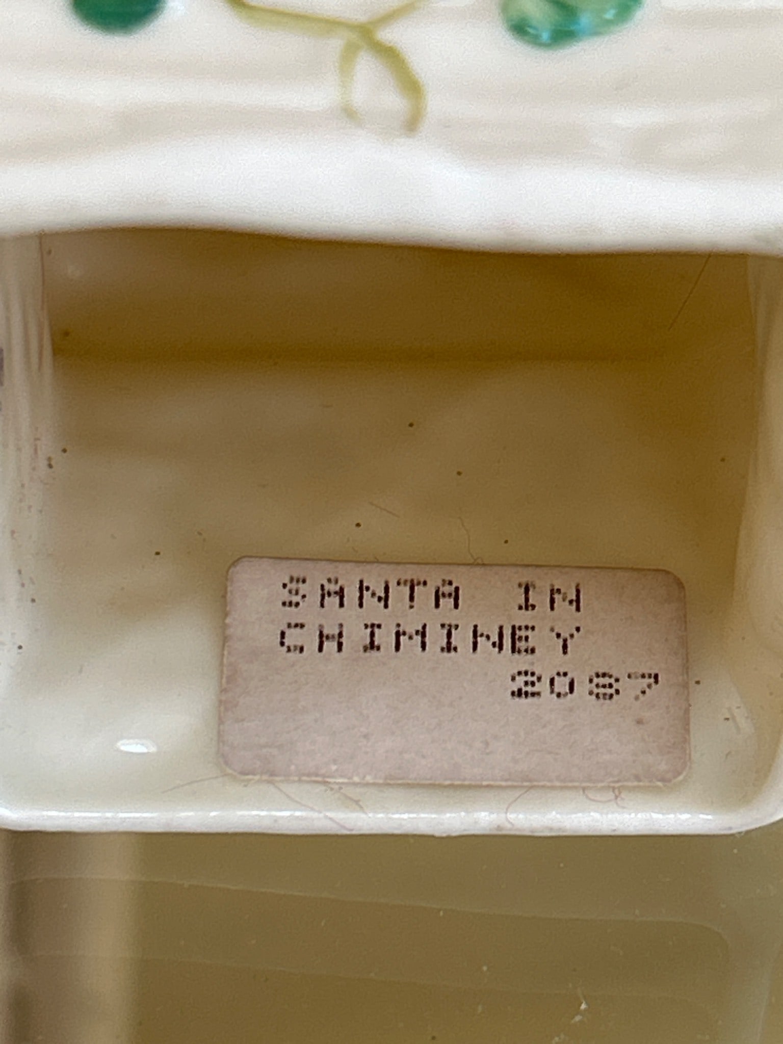 Belleek Santa in Chimney Salt Shaker, 2,087 - 6