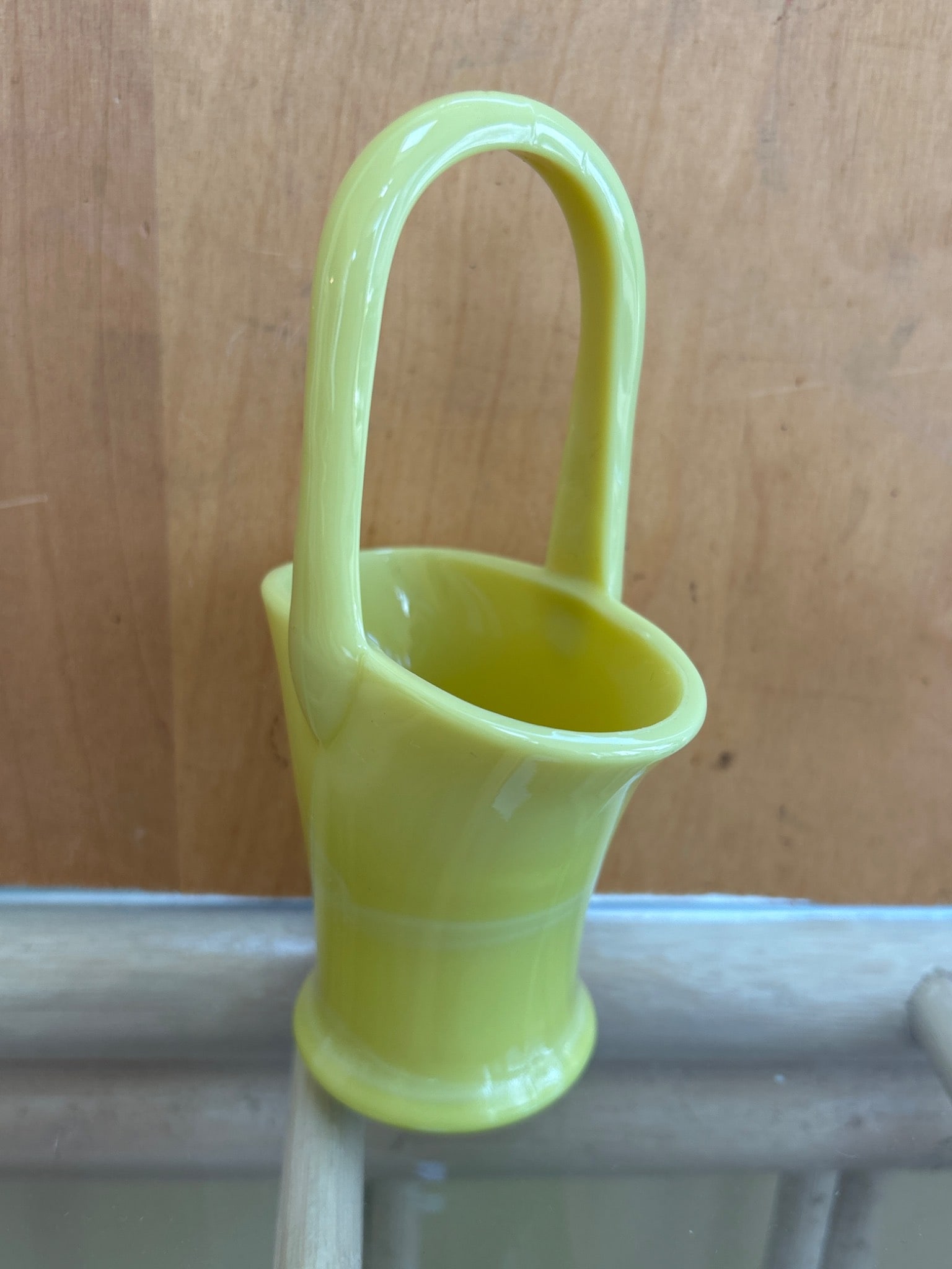 Yellow Glass Basket with Swirled Pattern and Handle - 2