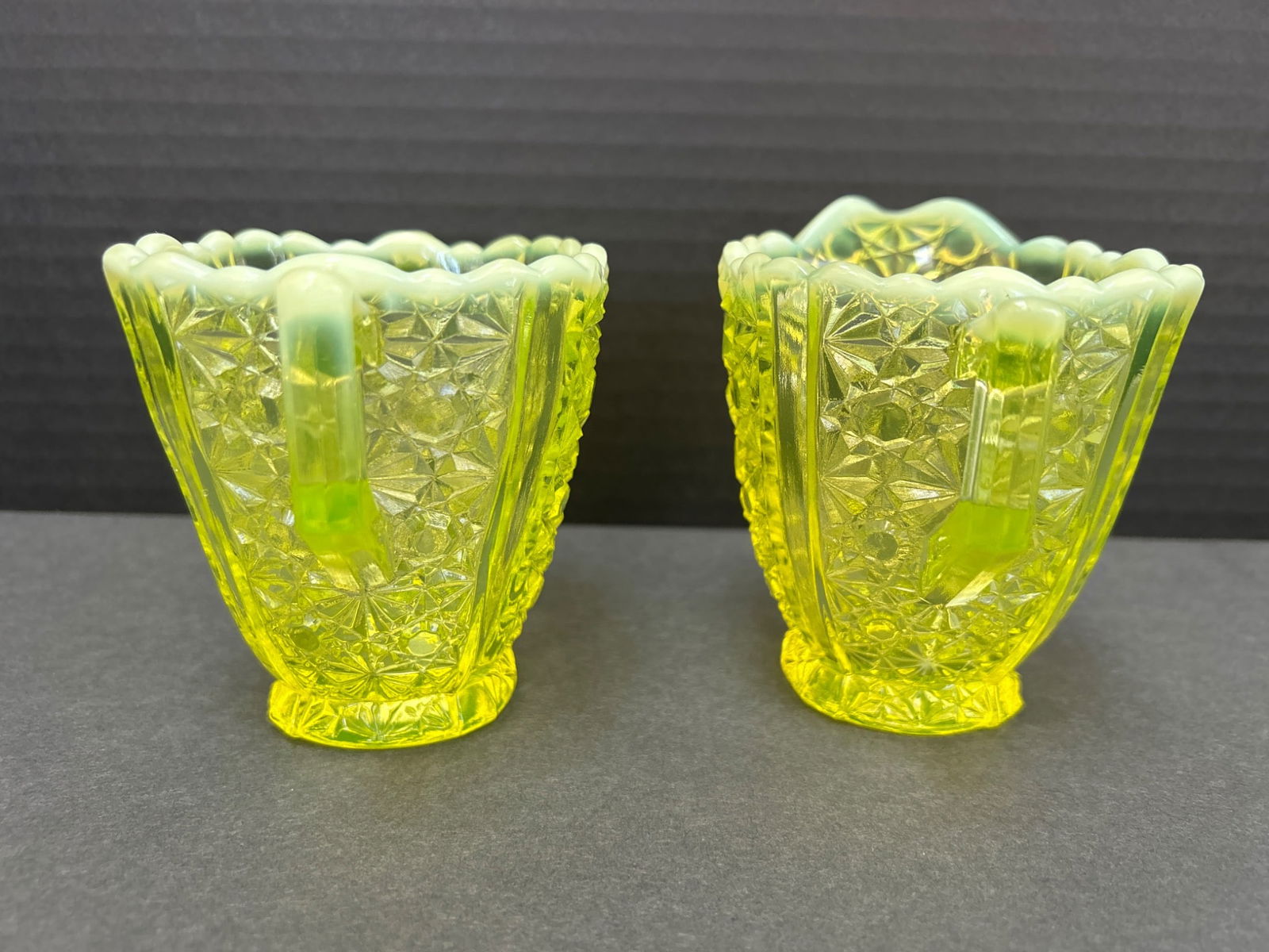 Uranium Glass Creamer and Sugar Set With Scalloped Edge - 2