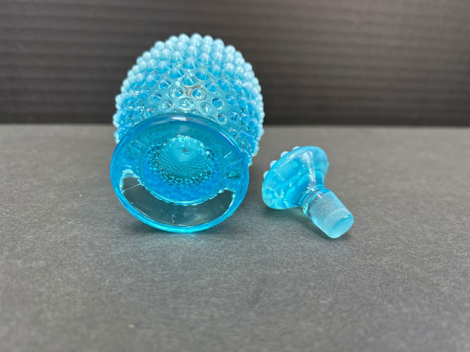 Blue Opalescent Hobnail Glass Perfume Bottle With Stopper - 4
