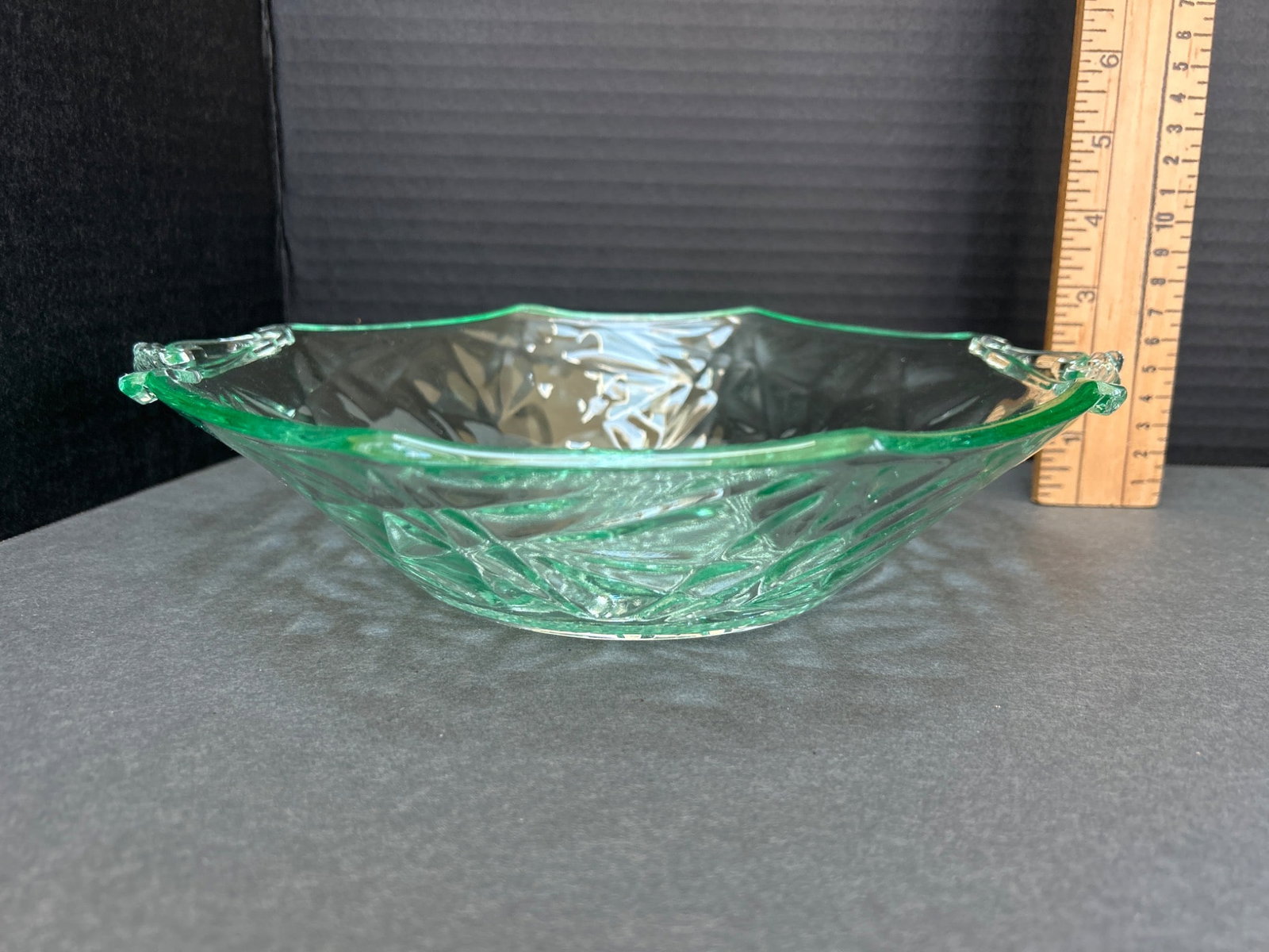 Green Glass Octagonal Bowl With Textured Base and Decorative Handles - 2