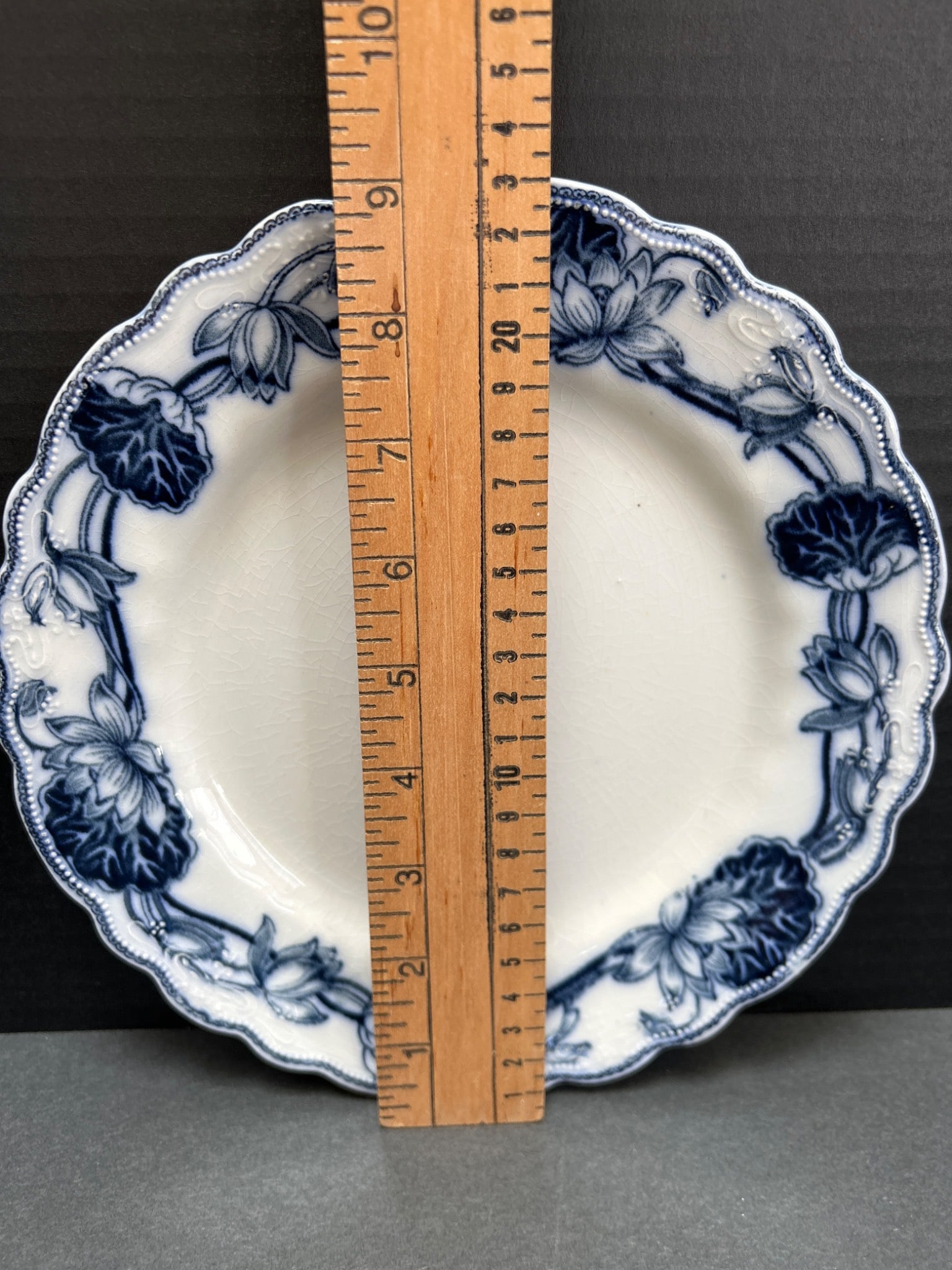 9-Inch Blue and White Floral Ceramic Plate with Scalloped Edges - 2