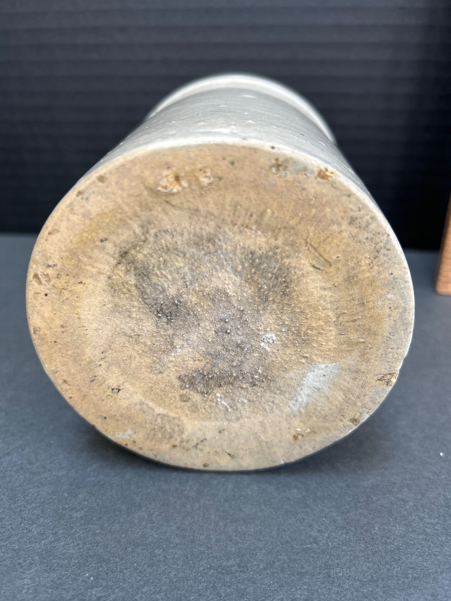 Stoneware Cylindrical Container With Unglazed Base and Neutral Glaze - 6