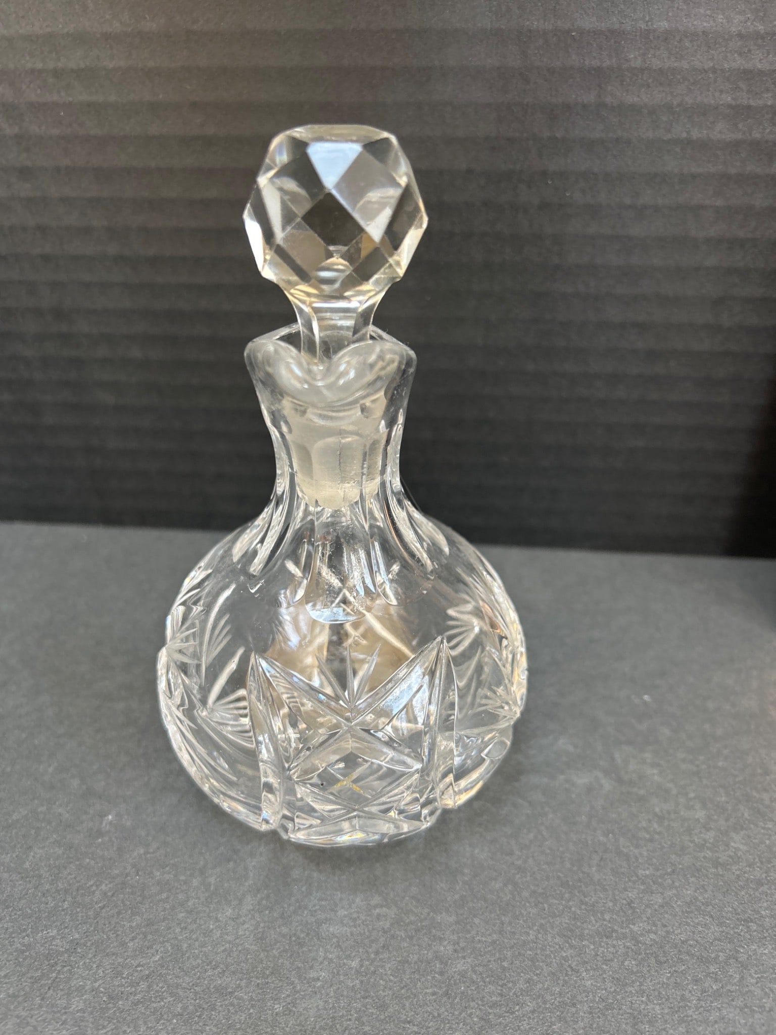 Cut Glass Cruet with Stopper and Etched Design, 7 Inches Tall - 5