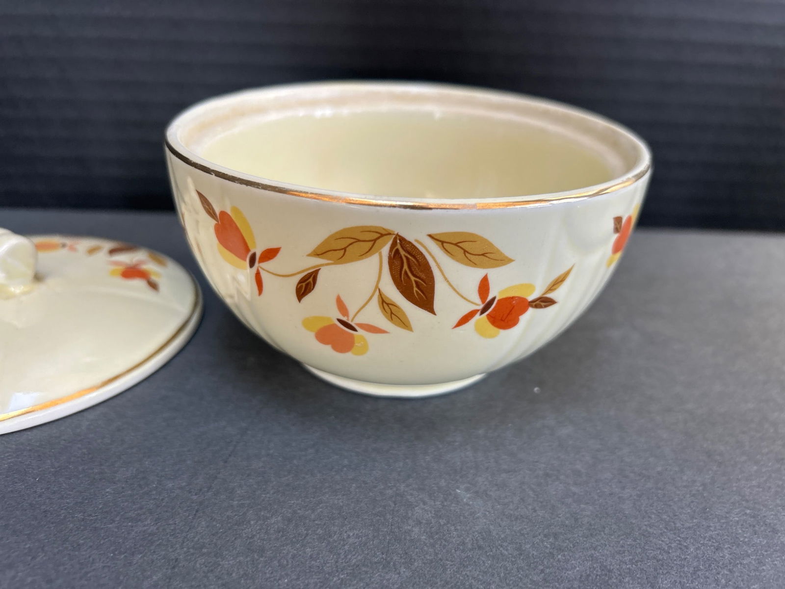 Hall's Superior Quality Kitchenware Cheese Shaker and Lidded Bowl with Floral Design - 7