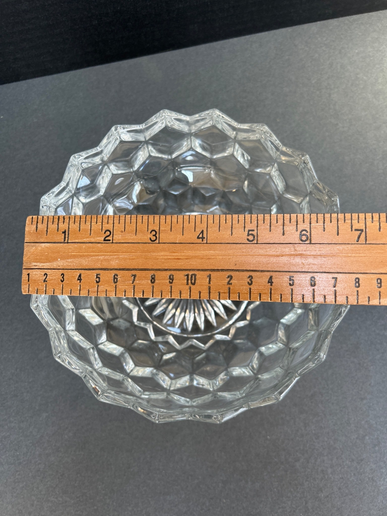 Clear Pressed Glass Bowl with Geometric Pattern, 6-Inch Diameter - 4