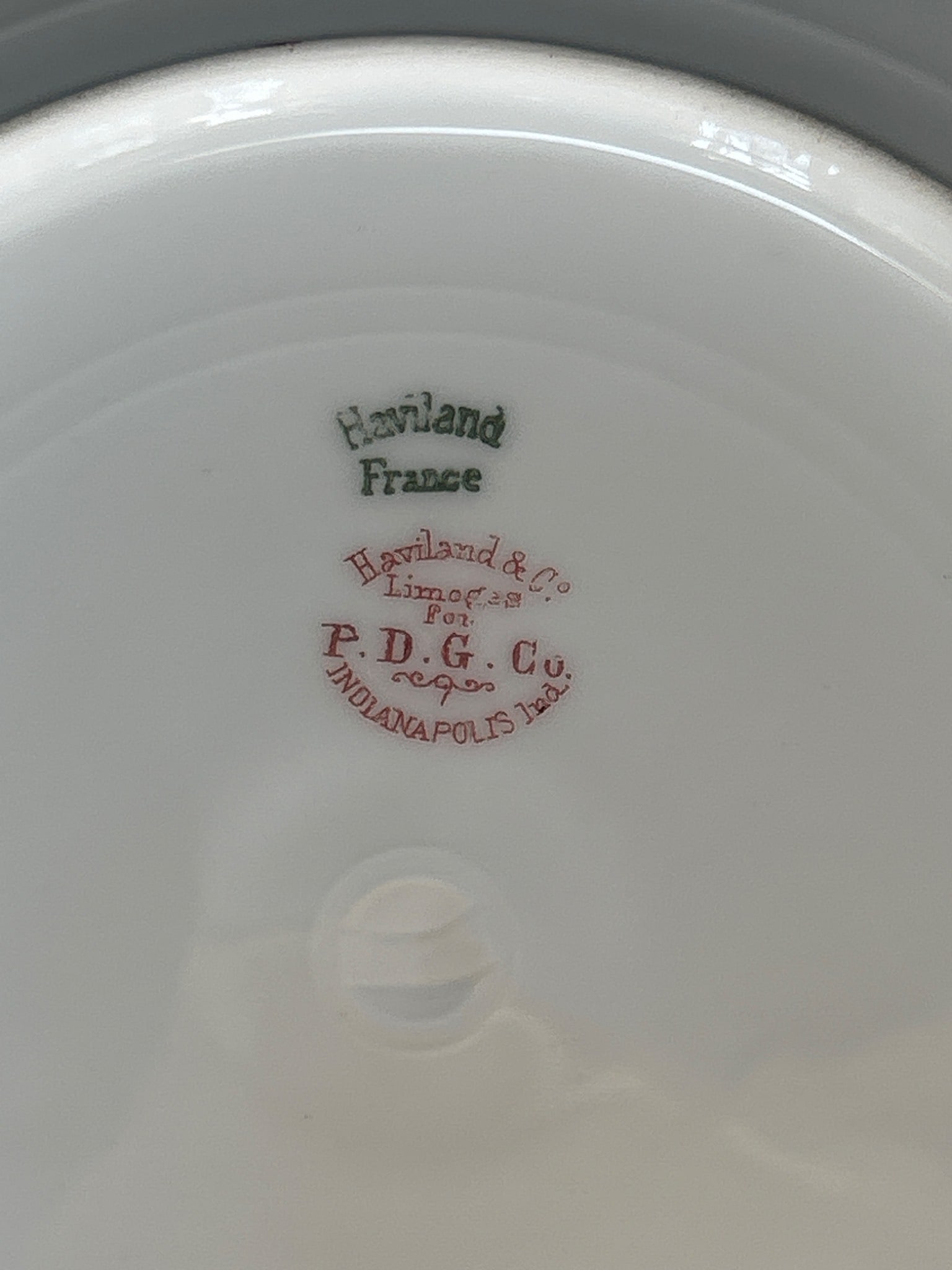 Haviland & Co. Limoges 7.5-Inch Decorative Plate with Floral Design - 4