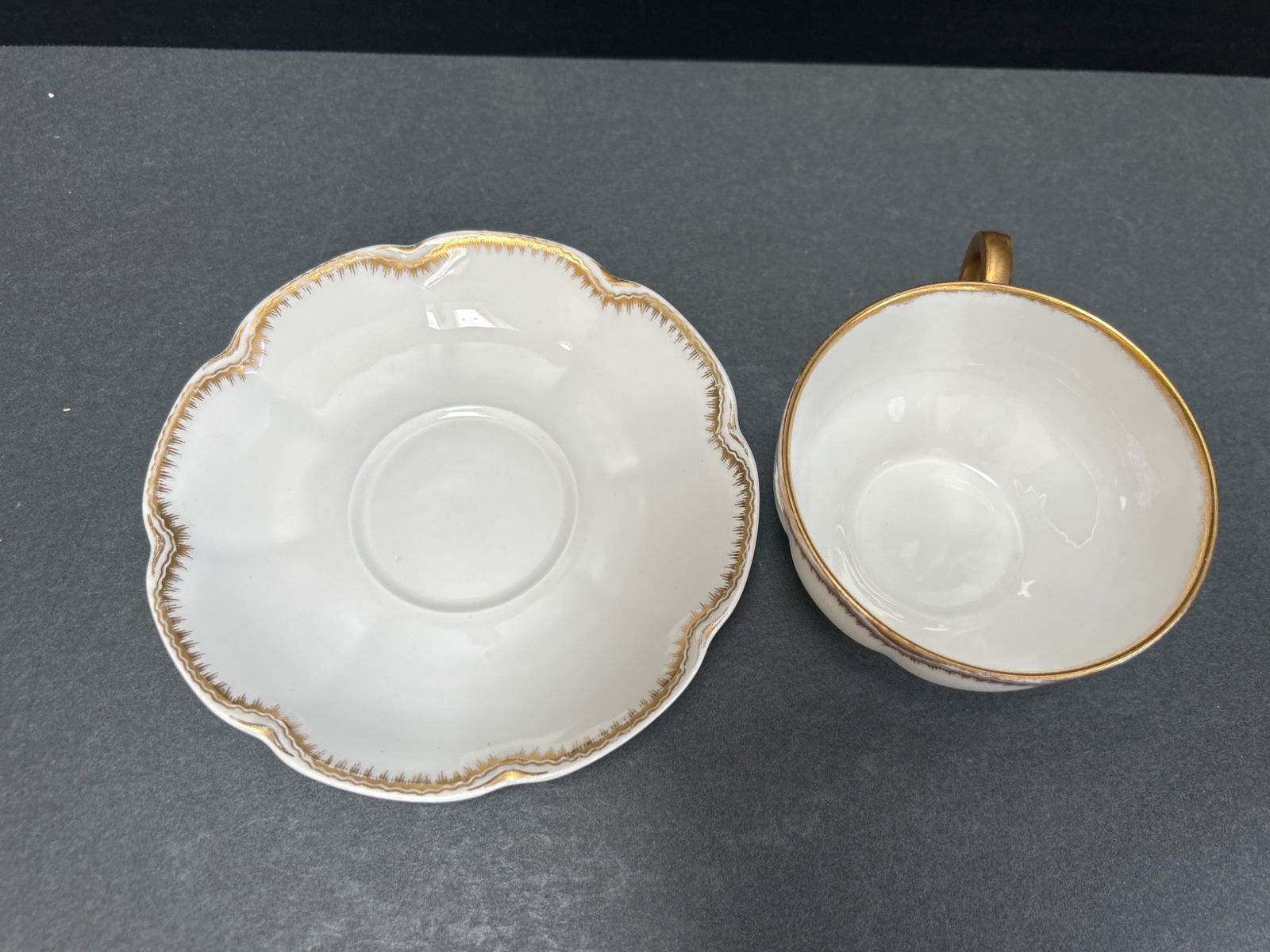 Theodore Haviland Limoges France Cup and Saucer Set with Gilt Trim - 2
