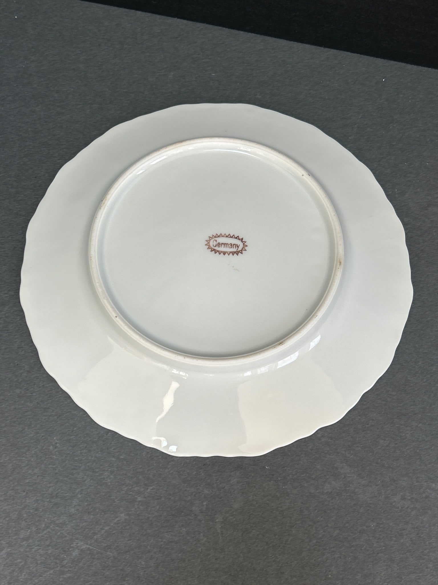 Porcelain Plate with Grape Design, Marked 'Germany', 7.5-Inch Diameter - 3