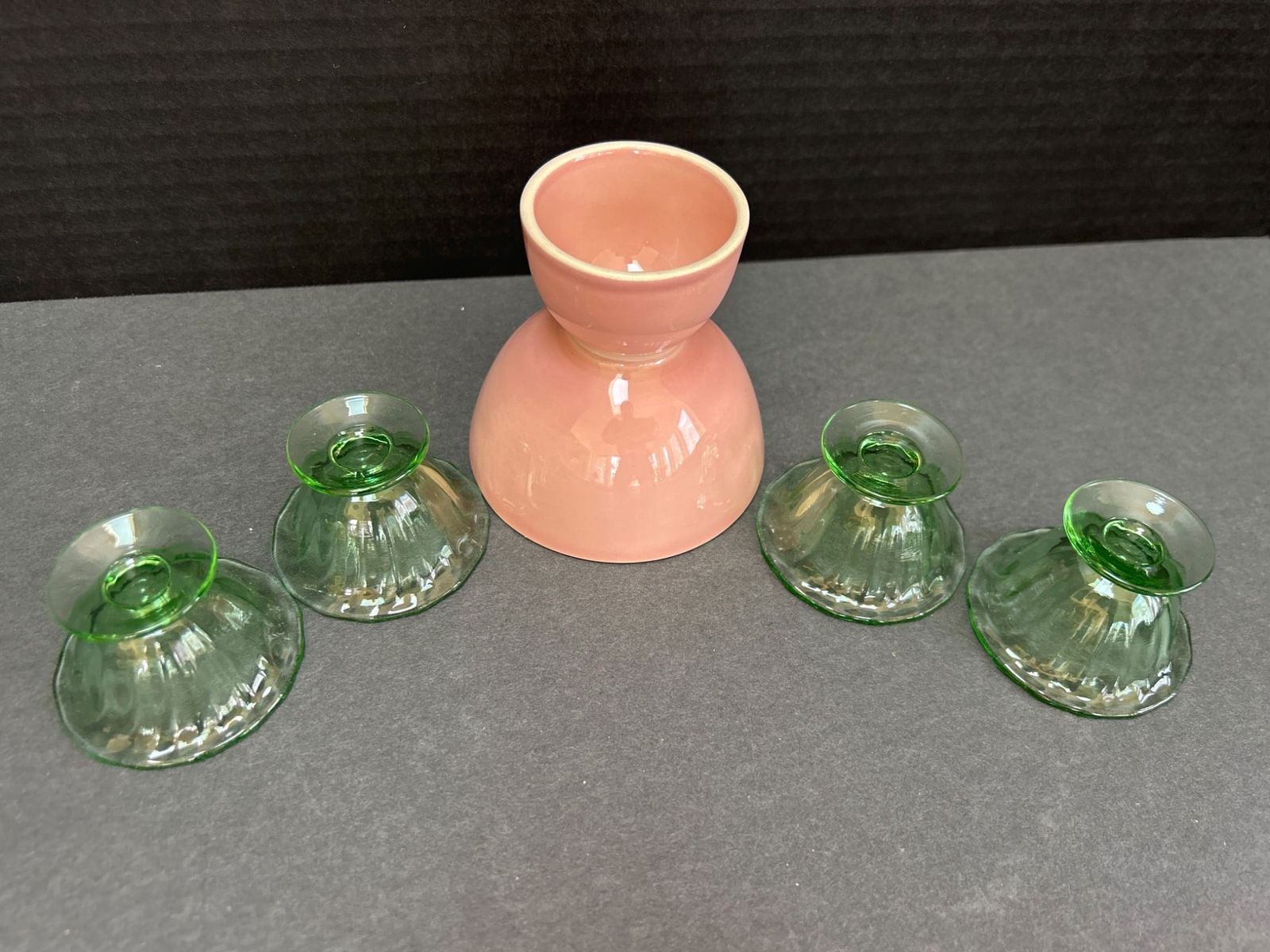 4 Green Glass Dessert Dishes and 1 Pink Ceramic Pedestal Bowl - 4