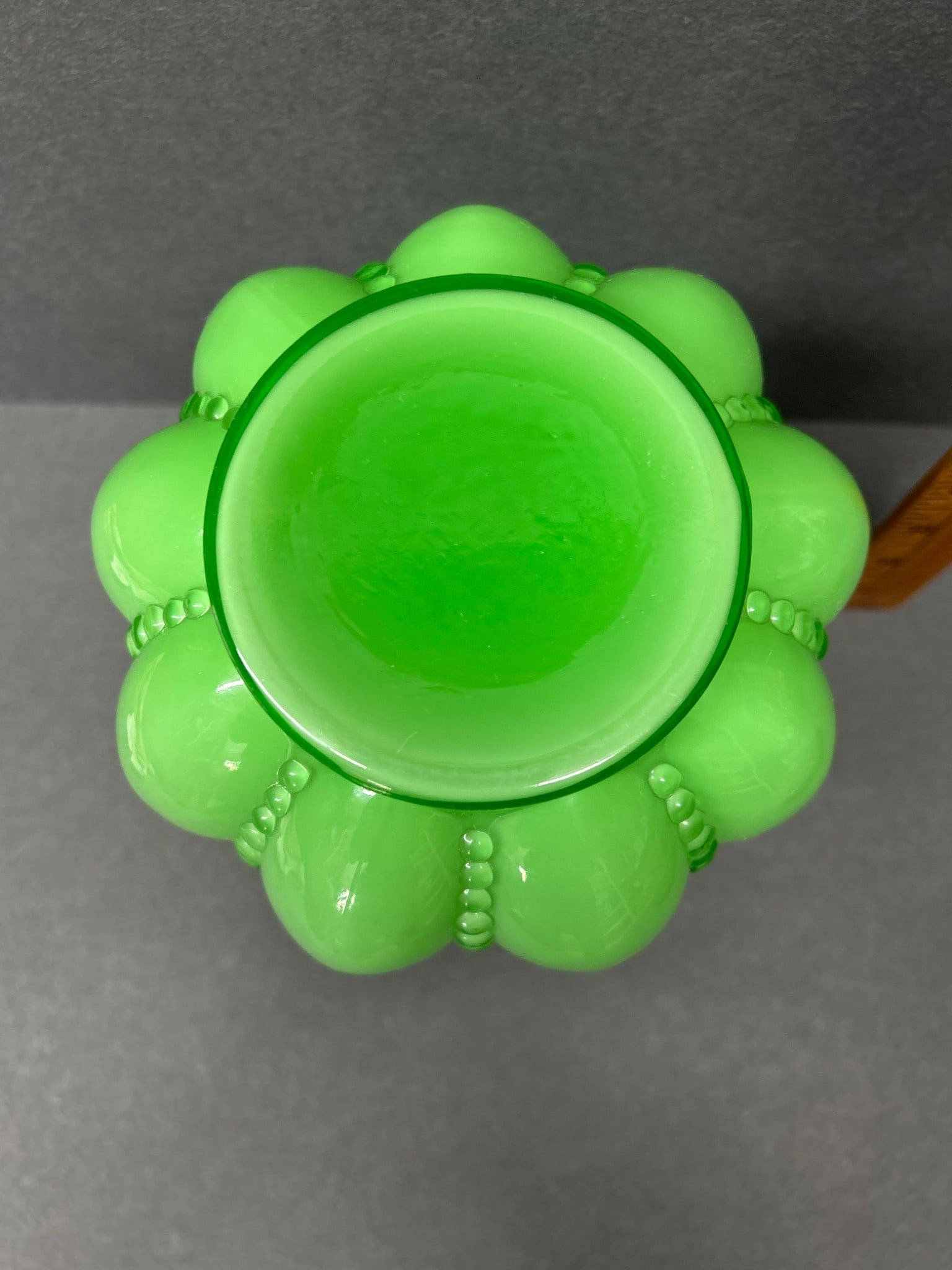 Green Ruffled Glass Vase With Beaded Design - 5