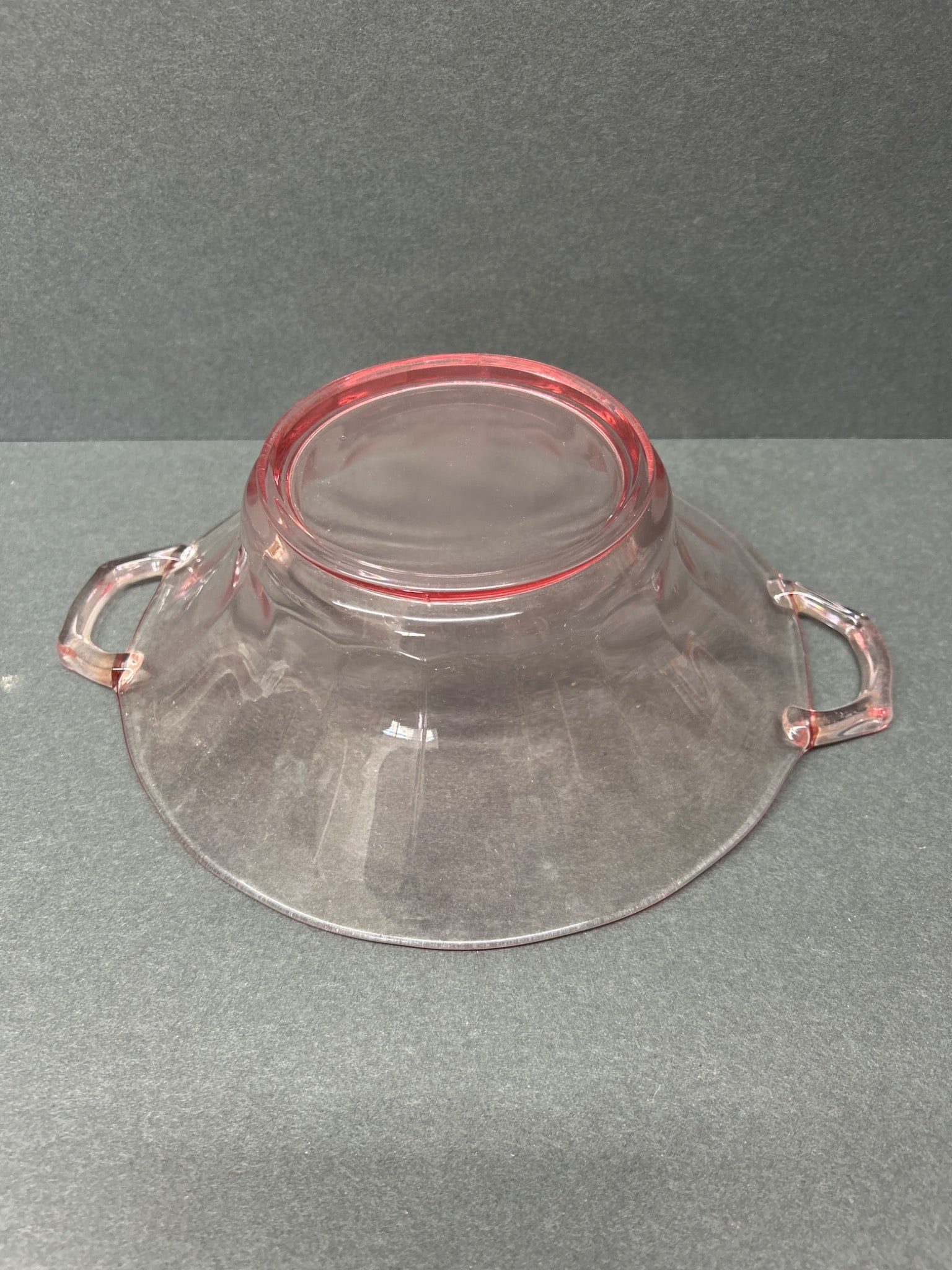 Pink Glass Bowl With Two Handles, Diameter Approx. 8 Inches - 4