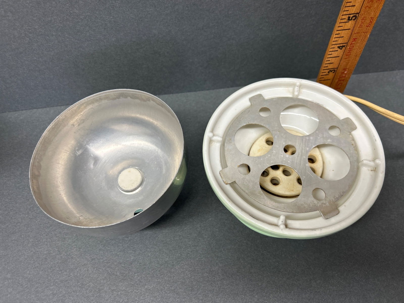 Hankscraft Egg Cooker Model 874A by Hankscraft Company, Reedsburg, WI - 3