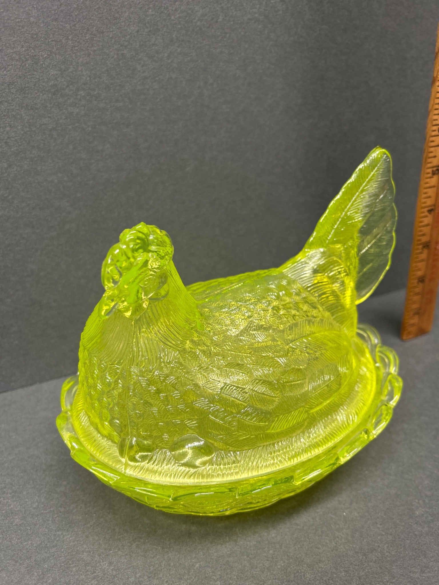 Pressed Uranium Glass Hen on Nest Covered Dish - 2