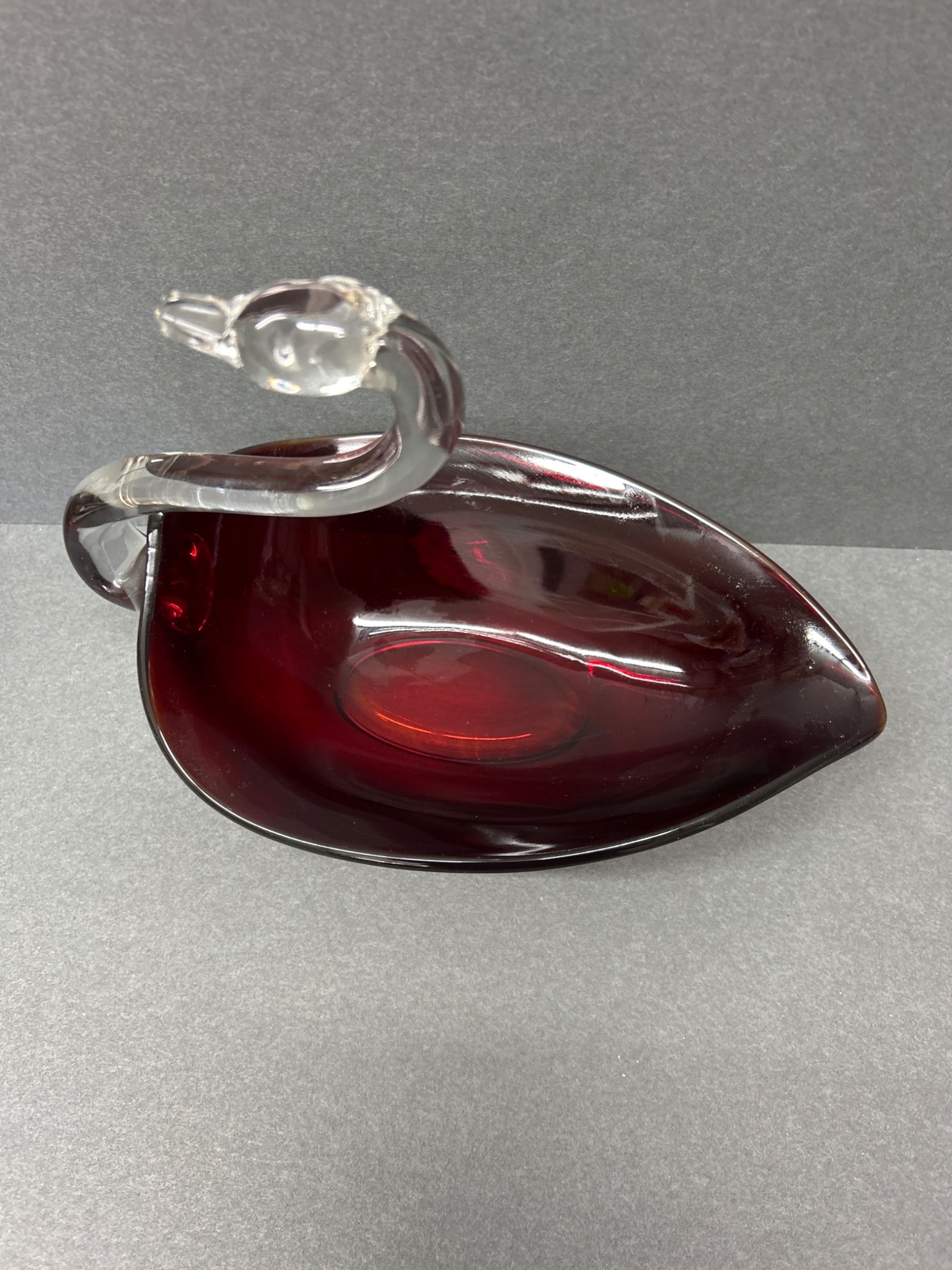 Red Glass Swan-Shaped Bowl With Clear Glass Neck and Head - 2