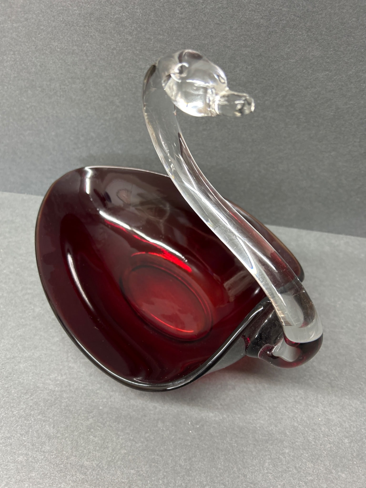 Red Glass Swan-Shaped Bowl With Clear Glass Neck and Head - 3