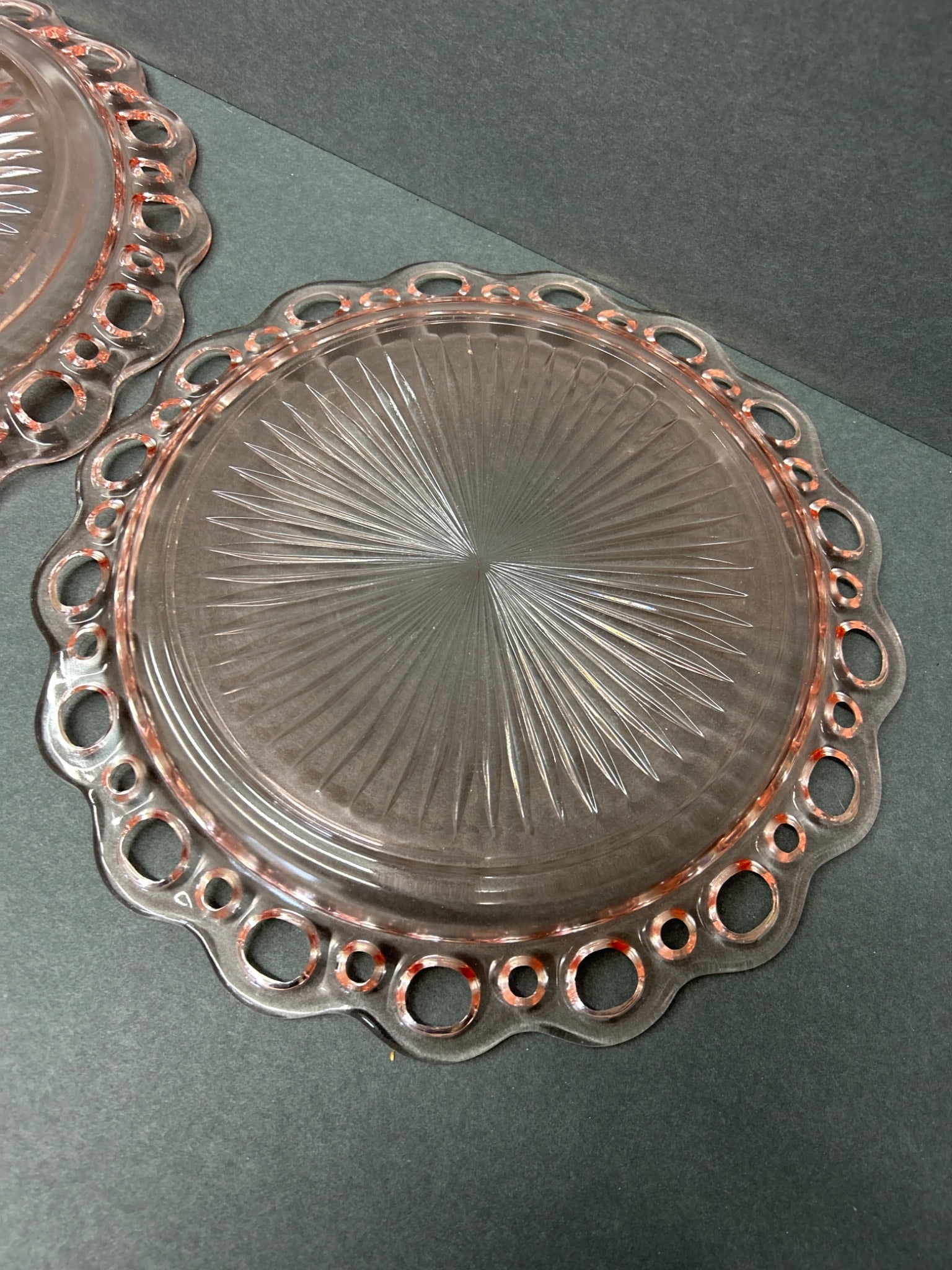 Clear Glass Plates With Scalloped and Open Loop Edge, 7.5 Inches - 6